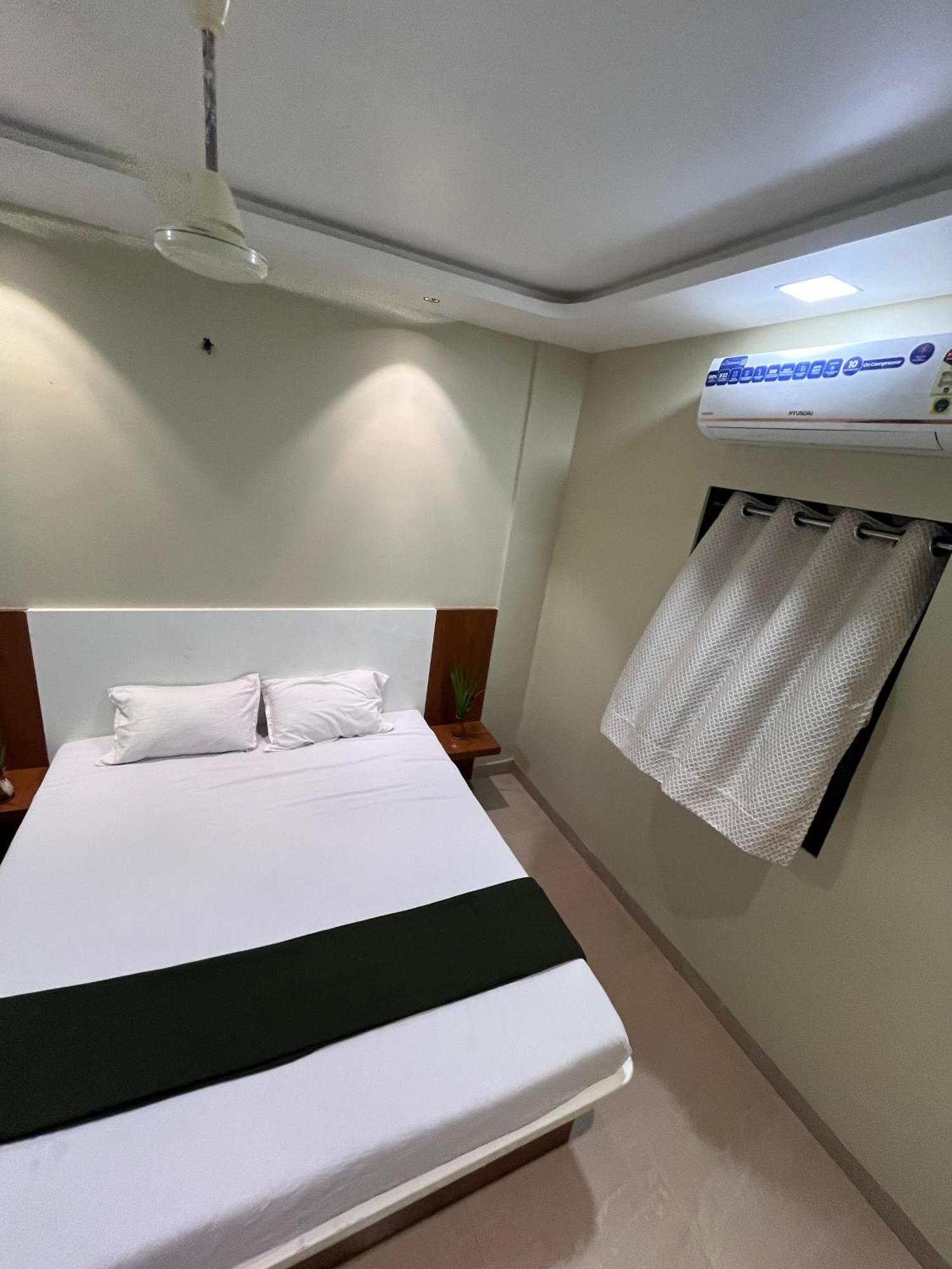 Hotel Sun Lodging Bhiwandi ภายนอก รูปภาพ